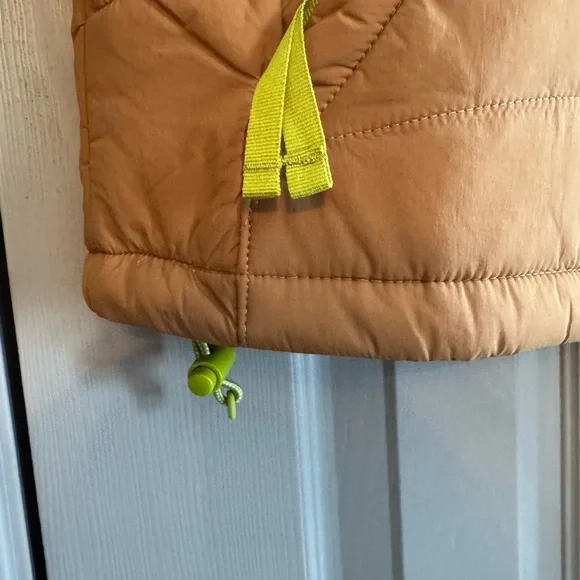 Columbia Women's Wallowa Insulated
Cropped Jacket - Picture 9 of 13